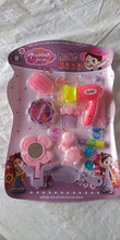 Girls' makeup vanity toy suitcase in multicolour